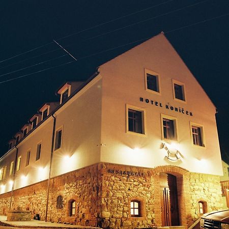 Hotel Konicek Uherské Hradiště Zewnętrze zdjęcie